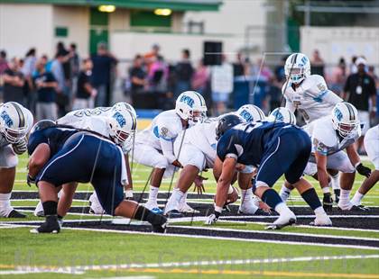 Thumbnail 2 in Sierra Canyon vs. El Camino Real photogallery.