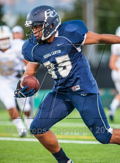 Thumbnail 2 in Sierra Canyon vs. El Camino Real photogallery.