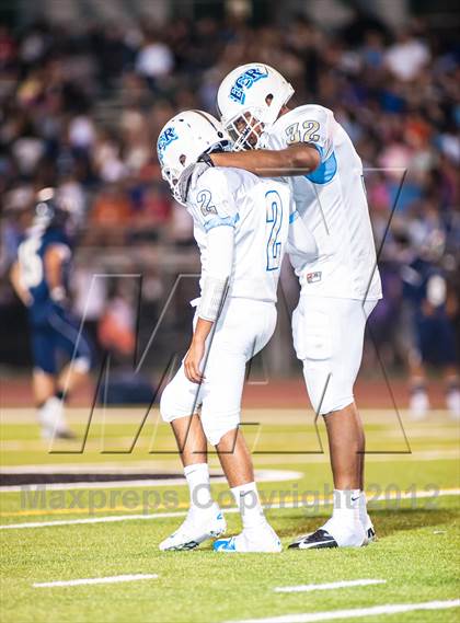Thumbnail 2 in Sierra Canyon vs. El Camino Real photogallery.