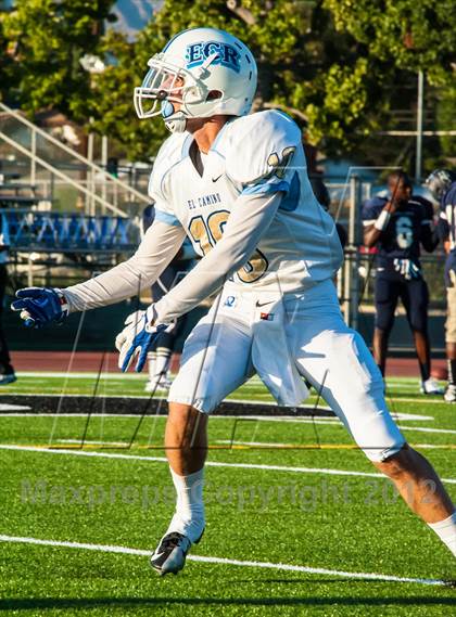 Thumbnail 1 in Sierra Canyon vs. El Camino Real photogallery.