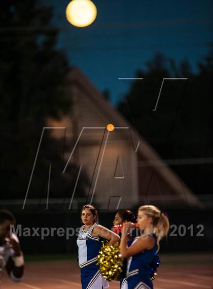 Thumbnail 2 in Sierra Canyon vs. El Camino Real photogallery.