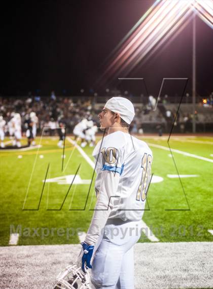 Thumbnail 3 in Sierra Canyon vs. El Camino Real photogallery.