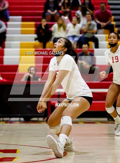 Thumbnail 2 in Mater Dei @ Cathedral Catholic (CIF Regional Semifinal) photogallery.