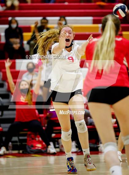 Thumbnail 3 in Mater Dei @ Cathedral Catholic (CIF Regional Semifinal) photogallery.
