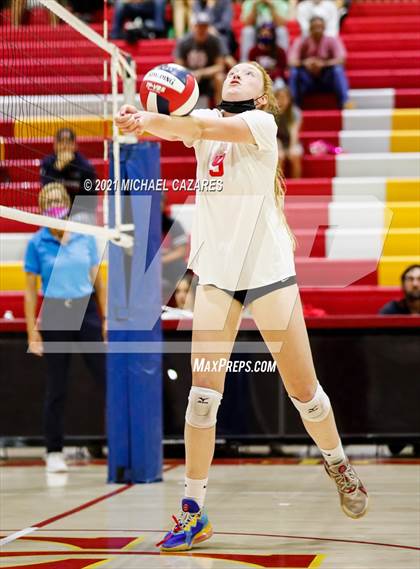 Thumbnail 2 in Mater Dei @ Cathedral Catholic (CIF Regional Semifinal) photogallery.