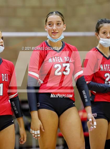 Thumbnail 3 in Mater Dei @ Cathedral Catholic (CIF Regional Semifinal) photogallery.