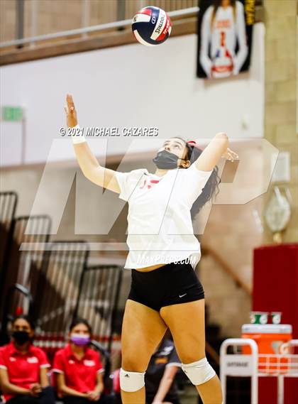 Thumbnail 3 in Mater Dei @ Cathedral Catholic (CIF Regional Semifinal) photogallery.