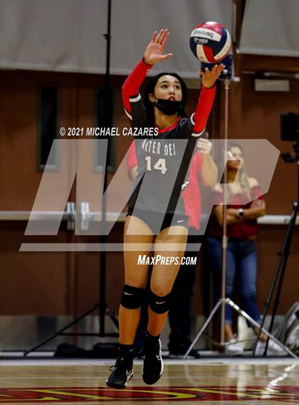 Thumbnail 1 in Mater Dei @ Cathedral Catholic (CIF Regional Semifinal) photogallery.