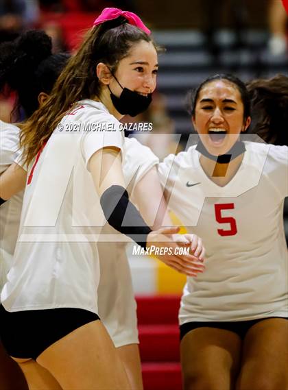 Thumbnail 2 in Mater Dei @ Cathedral Catholic (CIF Regional Semifinal) photogallery.