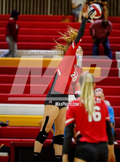 Thumbnail 1 in Mater Dei @ Cathedral Catholic (CIF Regional Semifinal) photogallery.