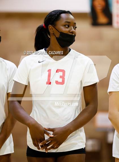 Thumbnail 1 in Mater Dei @ Cathedral Catholic (CIF Regional Semifinal) photogallery.
