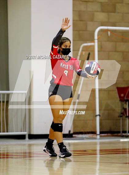 Thumbnail 3 in Mater Dei @ Cathedral Catholic (CIF Regional Semifinal) photogallery.