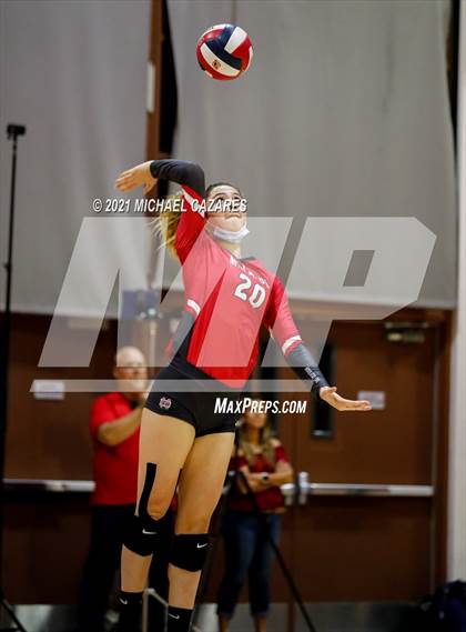 Thumbnail 2 in Mater Dei @ Cathedral Catholic (CIF Regional Semifinal) photogallery.