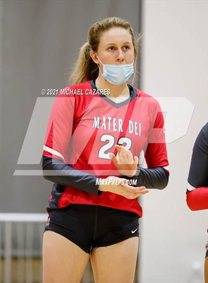 Thumbnail 2 in Mater Dei @ Cathedral Catholic (CIF Regional Semifinal) photogallery.