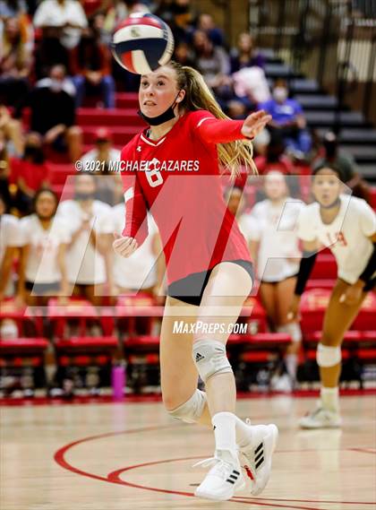 Thumbnail 2 in Mater Dei @ Cathedral Catholic (CIF Regional Semifinal) photogallery.