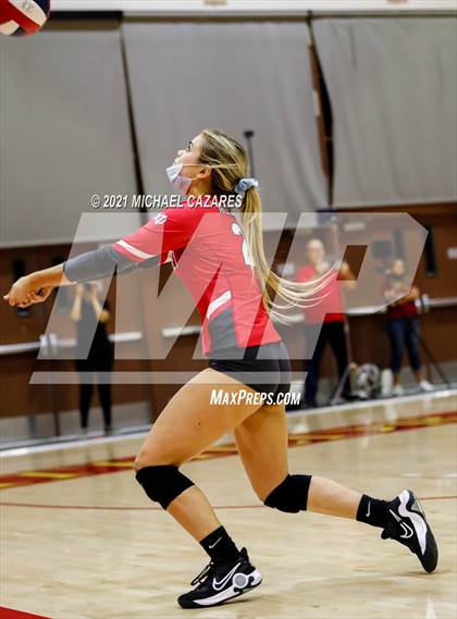 Thumbnail 3 in Mater Dei @ Cathedral Catholic (CIF Regional Semifinal) photogallery.