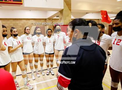 Thumbnail 3 in Mater Dei @ Cathedral Catholic (CIF Regional Semifinal) photogallery.