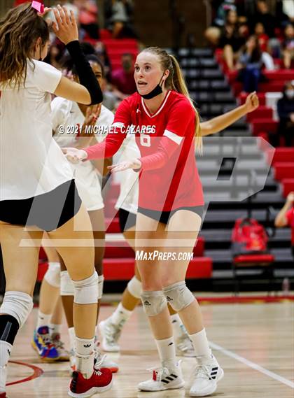Thumbnail 3 in Mater Dei @ Cathedral Catholic (CIF Regional Semifinal) photogallery.