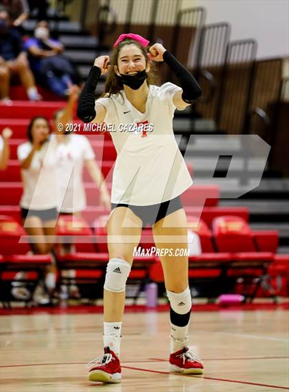 Thumbnail 1 in Mater Dei @ Cathedral Catholic (CIF Regional Semifinal) photogallery.