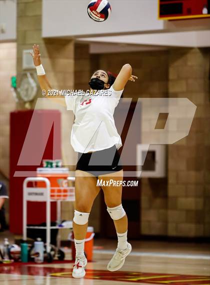 Thumbnail 2 in Mater Dei @ Cathedral Catholic (CIF Regional Semifinal) photogallery.