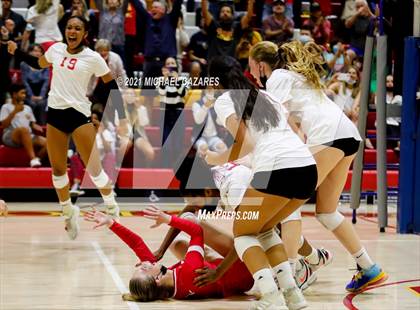 Thumbnail 2 in Mater Dei @ Cathedral Catholic (CIF Regional Semifinal) photogallery.