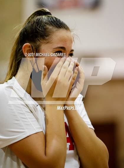 Thumbnail 2 in Mater Dei @ Cathedral Catholic (CIF Regional Semifinal) photogallery.