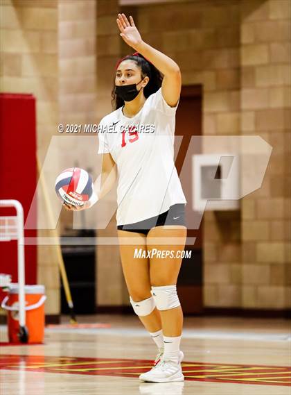 Thumbnail 2 in Mater Dei @ Cathedral Catholic (CIF Regional Semifinal) photogallery.