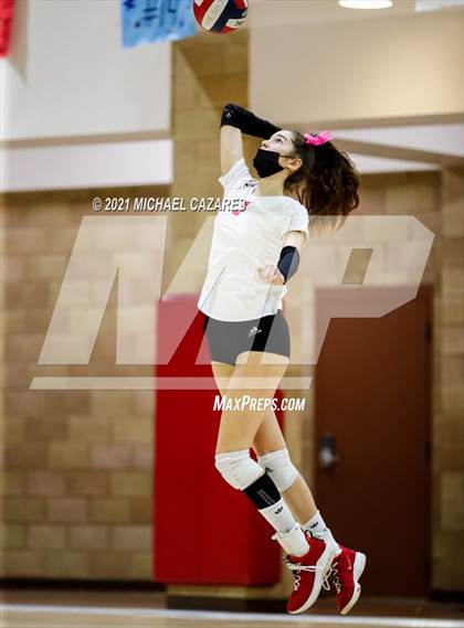 Thumbnail 1 in Mater Dei @ Cathedral Catholic (CIF Regional Semifinal) photogallery.