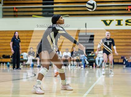 Thumbnail 1 in Calabasas @ Moorpark photogallery.