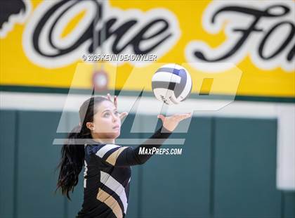 Thumbnail 2 in Calabasas @ Moorpark photogallery.