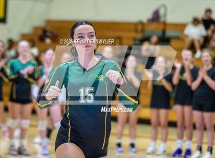 Thumbnail 3 in Calabasas @ Moorpark photogallery.