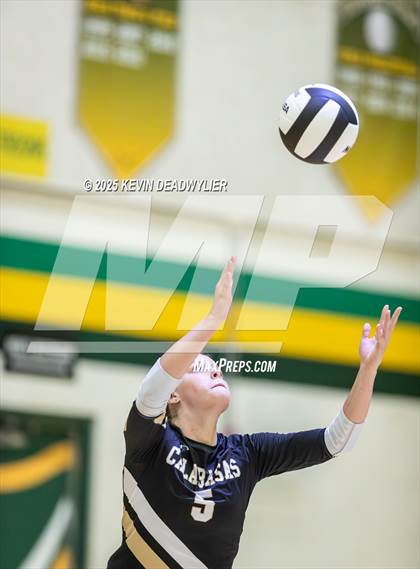 Thumbnail 3 in Calabasas @ Moorpark photogallery.