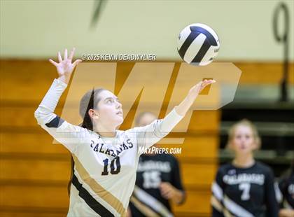 Thumbnail 2 in Calabasas @ Moorpark photogallery.