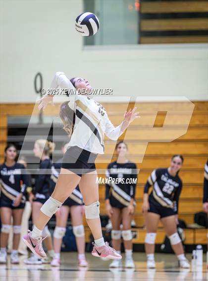 Thumbnail 3 in Calabasas @ Moorpark photogallery.