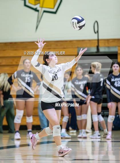 Thumbnail 1 in Calabasas @ Moorpark photogallery.