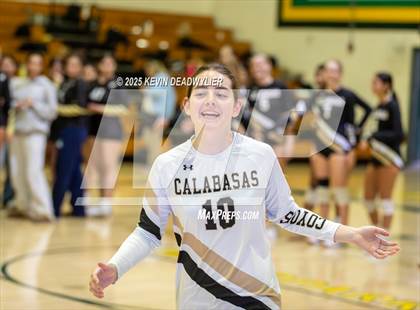 Thumbnail 1 in Calabasas @ Moorpark photogallery.