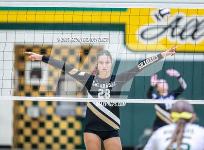 Thumbnail 3 in Calabasas @ Moorpark photogallery.