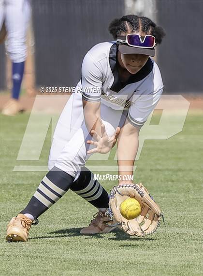 Thumbnail 2 in Verrado vs Willow Canyon AIA 5A Championship (L Round 3A) photogallery.