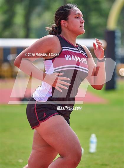 Thumbnail 1 in Northland Christian Relays (200M) photogallery.