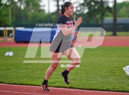 Thumbnail 3 in Northland Christian Relays (200M) photogallery.