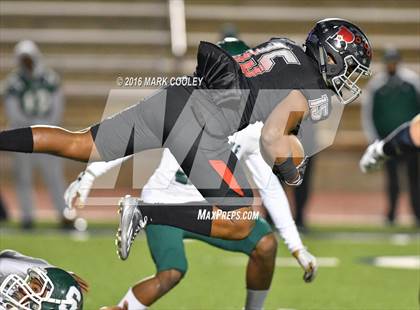 Thumbnail 2 in Bowie vs. Spring (UIL 6A Area Playoff) photogallery.