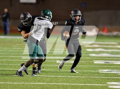 Thumbnail 3 in Bowie vs. Spring (UIL 6A Area Playoff) photogallery.