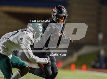 Thumbnail 3 in Bowie vs. Spring (UIL 6A Area Playoff) photogallery.