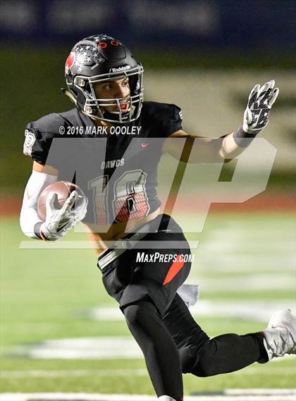 Thumbnail 3 in Bowie vs. Spring (UIL 6A Area Playoff) photogallery.