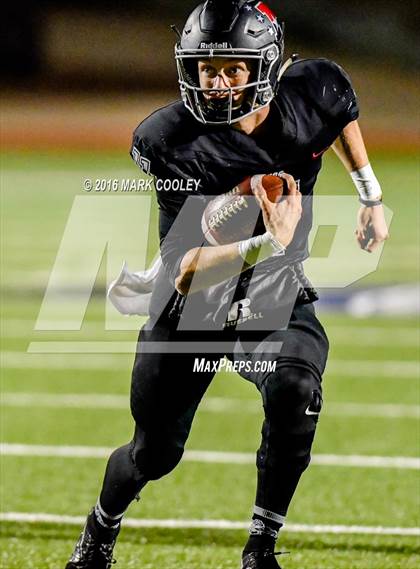 Thumbnail 3 in Bowie vs. Spring (UIL 6A Area Playoff) photogallery.