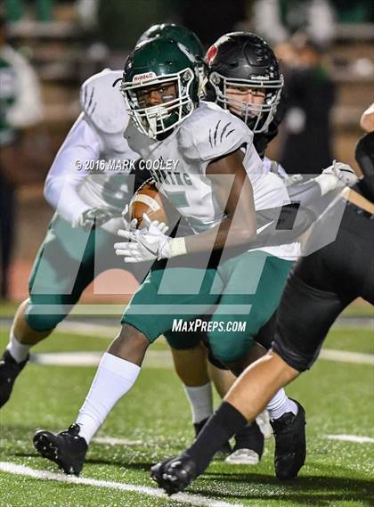 Thumbnail 1 in Bowie vs. Spring (UIL 6A Area Playoff) photogallery.