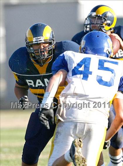 Thumbnail 1 in Fountain Valley @ Millikan photogallery.