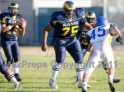 Thumbnail 3 in Fountain Valley @ Millikan photogallery.