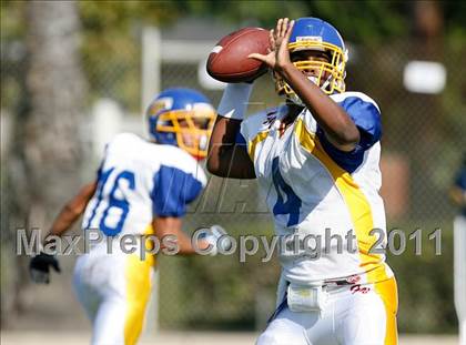 Thumbnail 2 in Fountain Valley @ Millikan photogallery.