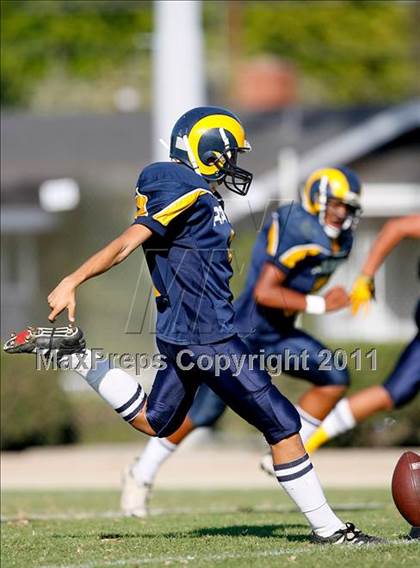 Thumbnail 3 in Fountain Valley @ Millikan photogallery.